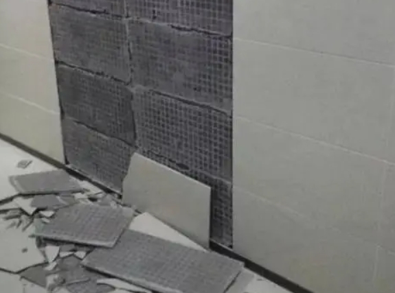 昭平瓷砖空鼓维修公司分享下昭平墙砖松动维修的知识